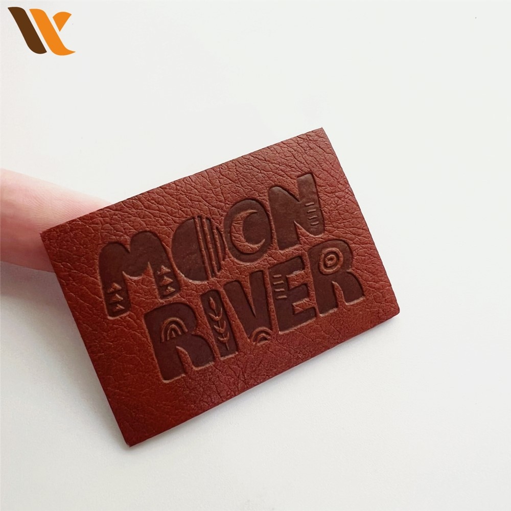 Wholesale Small Brown Genuine Leather Labels 3
