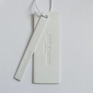 Roedd defod Debossed Logo Gwyn rhewi cardfwrdd Tag